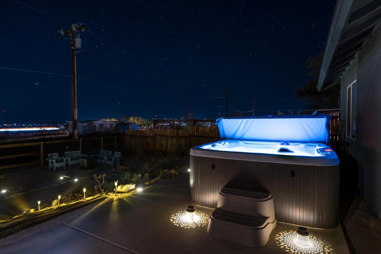 Desert Twilight 29 - Hot Tub & Ev Charger 트웬티나인팜스 외부 사진