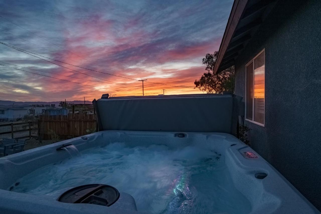 Desert Twilight 29 - Hot Tub & Ev Charger 트웬티나인팜스 외부 사진